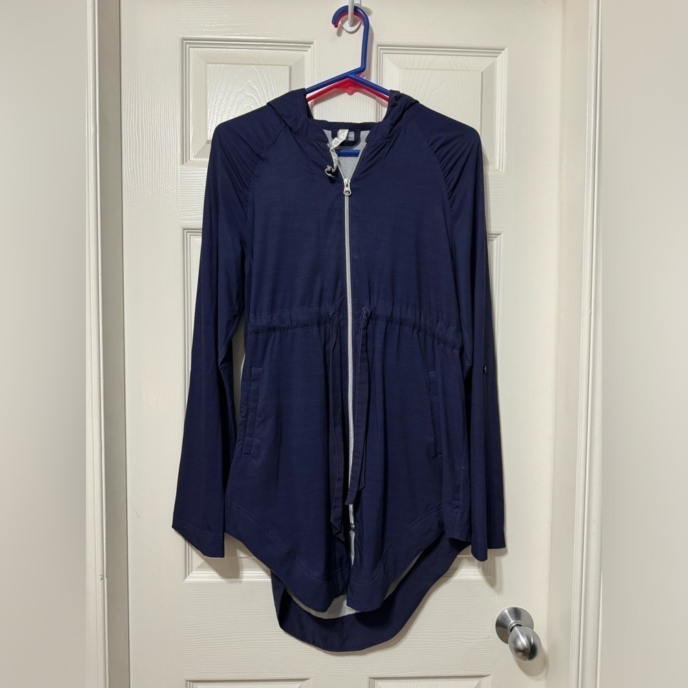 Lululemon vitality jacket size 4 vguc